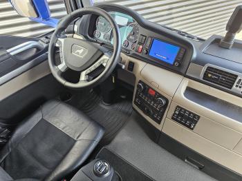 TGS 35.500 8x4-6 / PALFINGER 92 t/m CRANE +JIB